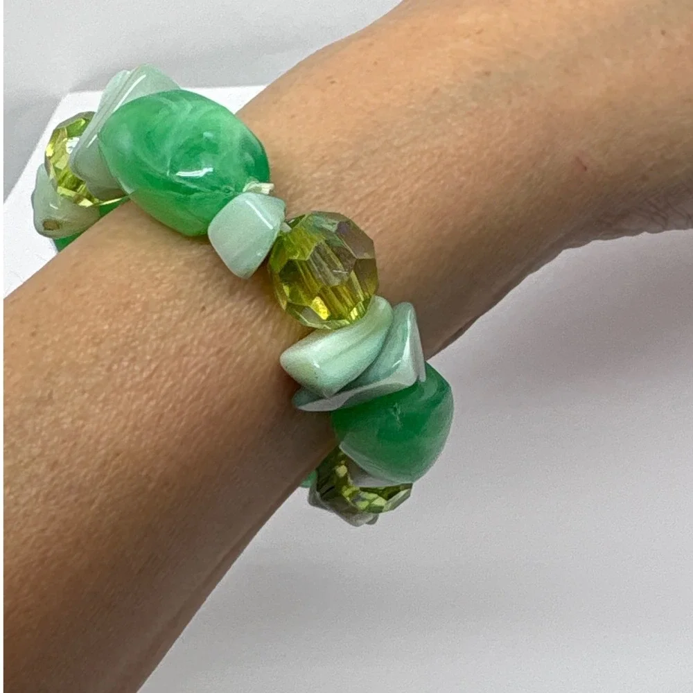 Fun Retro Boho Green Beaded Stretch Bracelet Fashion Jewelry Statement Accessory